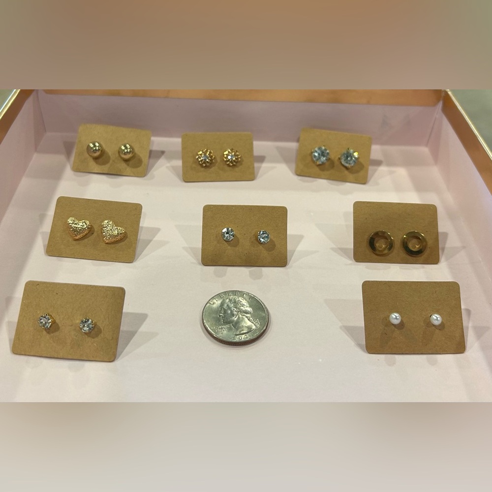 Elegant Gold Stud Earring Set